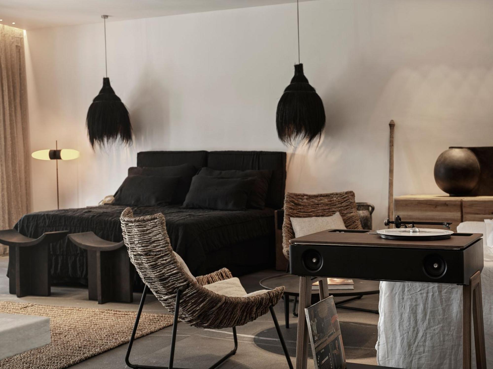 Myconian O, A Member Of Design Hotels (Adults Only) Ornos  Room photo
